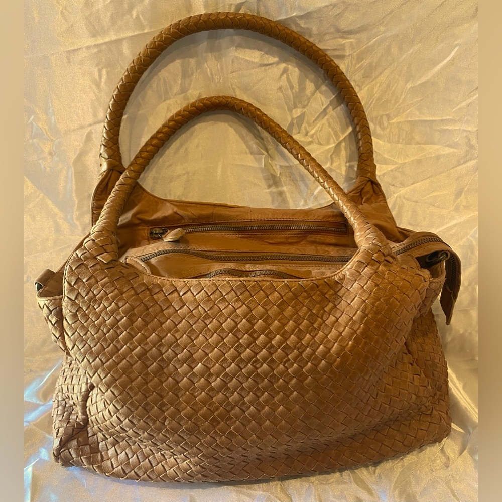 Tan purse